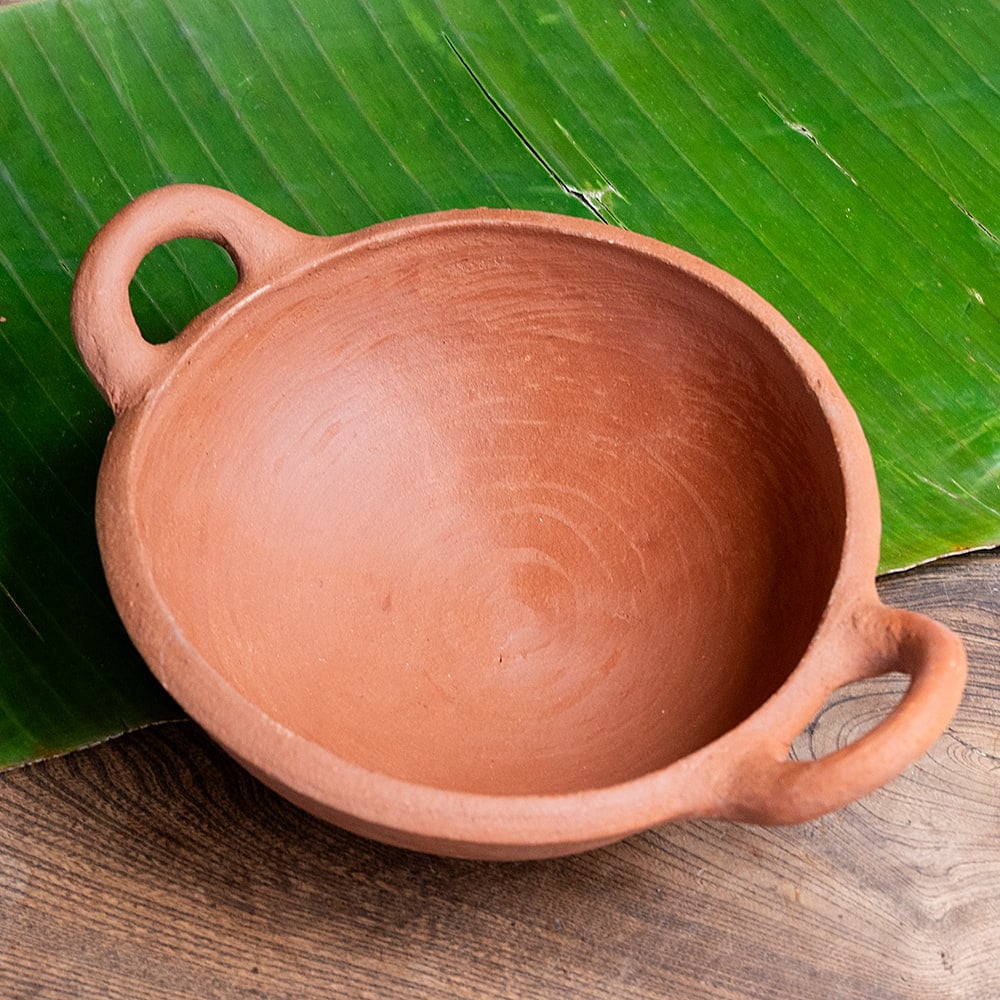【10個セット】ワラン - スリランカ伝統の素焼き鍋 取っ手付き walang テラコッタ製 直径：22.5cm程度1枚目の説明写真です