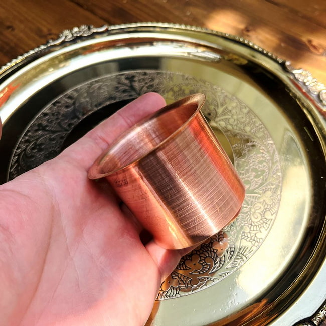 【祭壇用】銅製カップ　【直径：約5cm】 5 - 銅製のスプーンと一緒に撮影しました