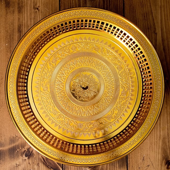 タイのお供え入れ 飾り皿 ゴールドとシルバー〔約31.5cm〕 3 - 上からの写真です
