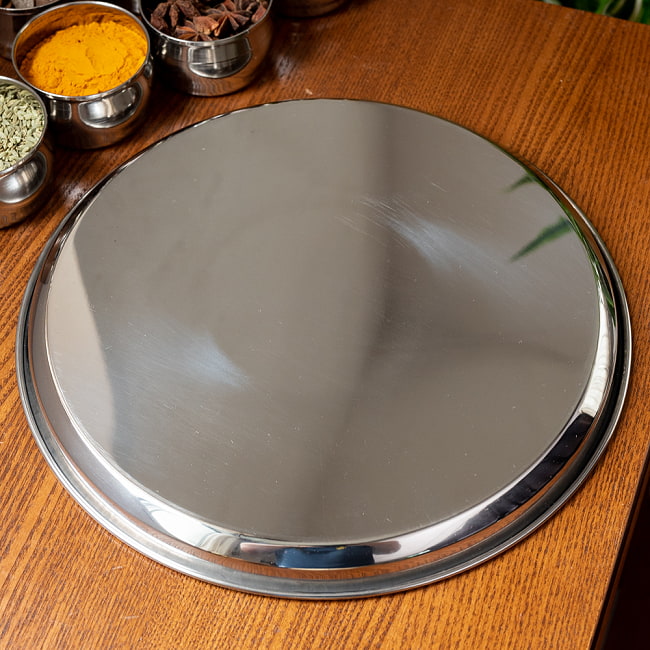 カレー大皿 [25cm]-重ね収納のできるタイプ 4 - 裏面の様子です。すっきりシンプルでお手入れ楽ちん！