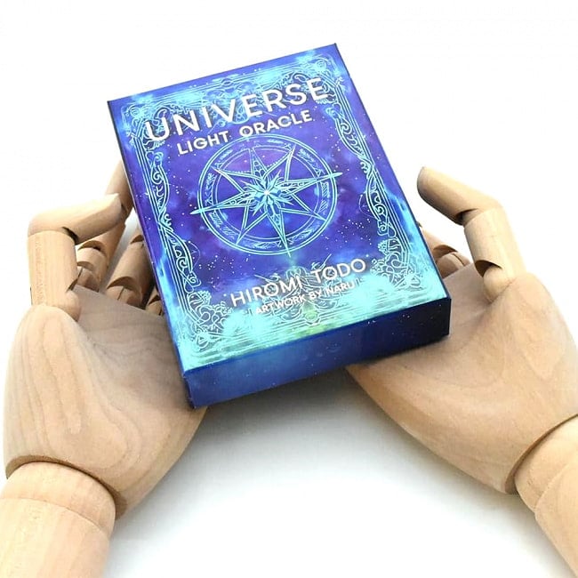 ユニバースライトオラクル - UNIVERSE LIGHT ORACLE 4 - 箱の大きさはこのくらいです