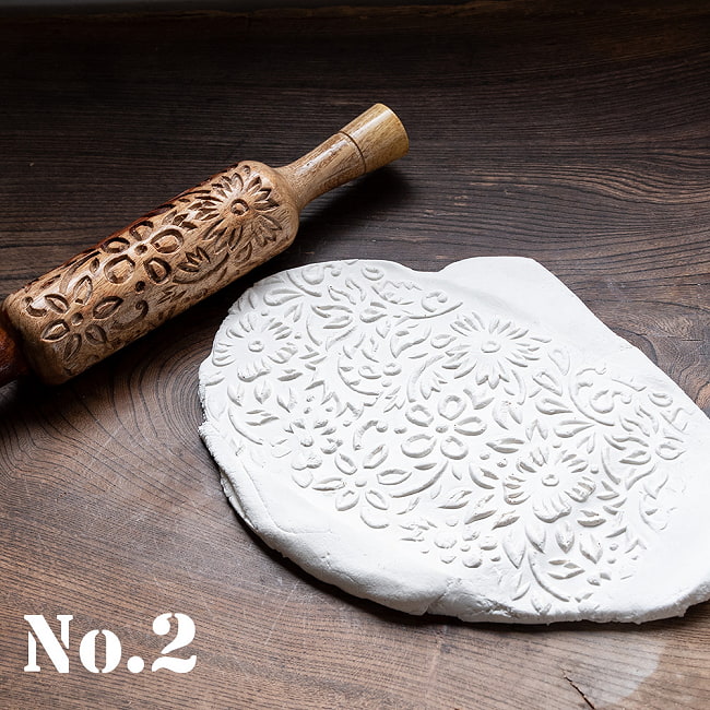 インドで手彫りされたエスニック柄　麺棒【約30cm】 9 - No.2