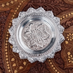 タイのお供え入れ 飾り皿 - 直径：約14cmの商品写真