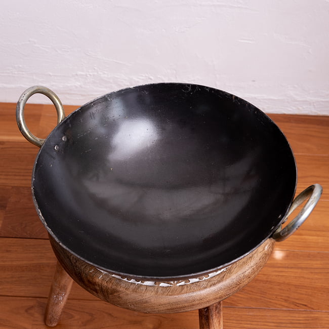 インドの屋台用鉄製カダイ（インド鍋　鉄鍋） - 直径約31cm 3 - 上からの写真です