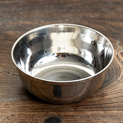 カレー皿セット[カレー大皿 No.12 （約28cm）と重なるカチュンバルカトリ3枚のセット]の写真