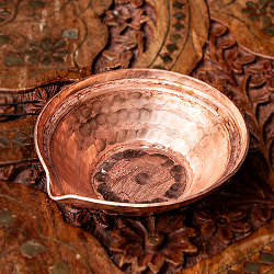 ディヤ Diya - ネパールの銅製 オイルランプ/小皿 直径7.5cmの商品写真