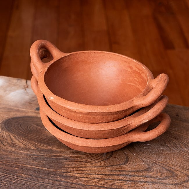 【3個セット】ワラン - スリランカ伝統の素焼き鍋 取っ手付き walang テラコッタ製 直径：20.5cm程度 10 - 重ねるとこのような感じになります