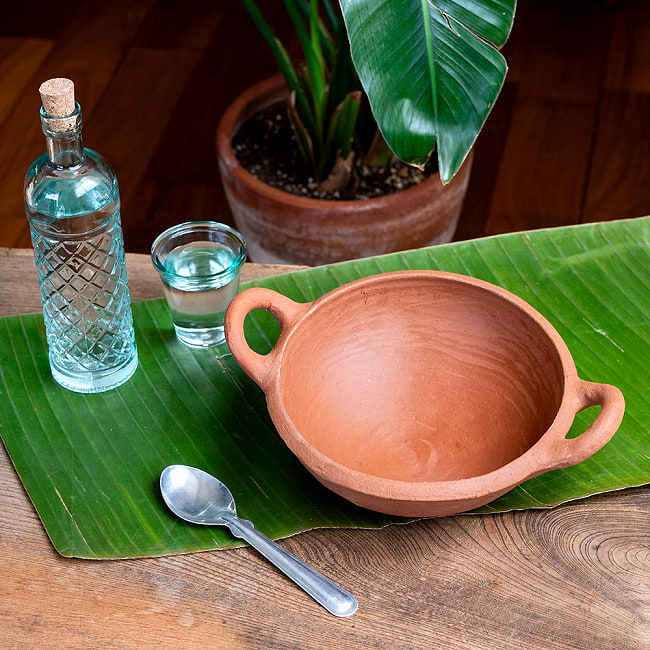 【3個セット】ワラン - スリランカ伝統の素焼き鍋 取っ手付き walang テラコッタ製 直径：22.5cm程度 3 - やさしい風合いで食卓を彩ります