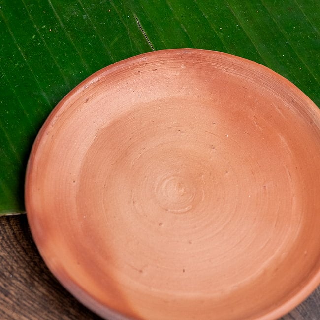 【3個セット】スリランカ伝統の素焼き小皿 テラコッタ製 直径：16cm程度 4 - 拡大写真です