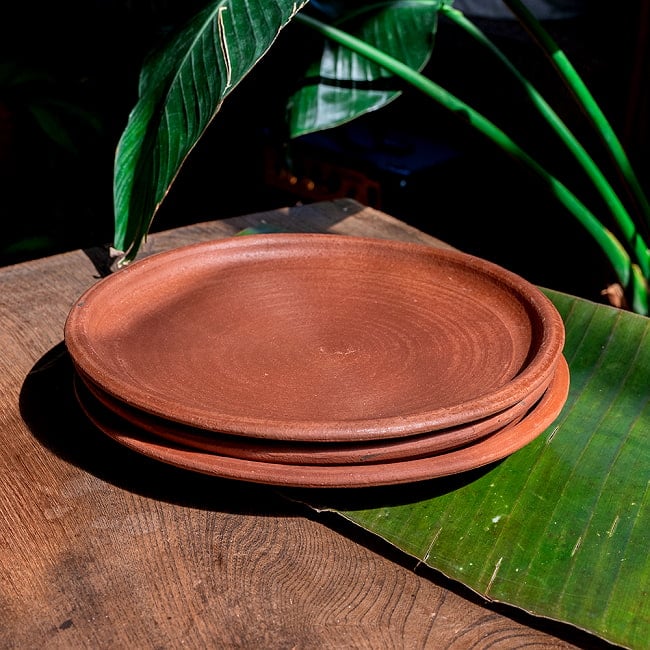 【3個セット】スリランカ伝統の素焼き皿 ライス＆カリープレート テラコッタ製 直径：26.5cm程度 12 - 重ねるとこのような感じになります