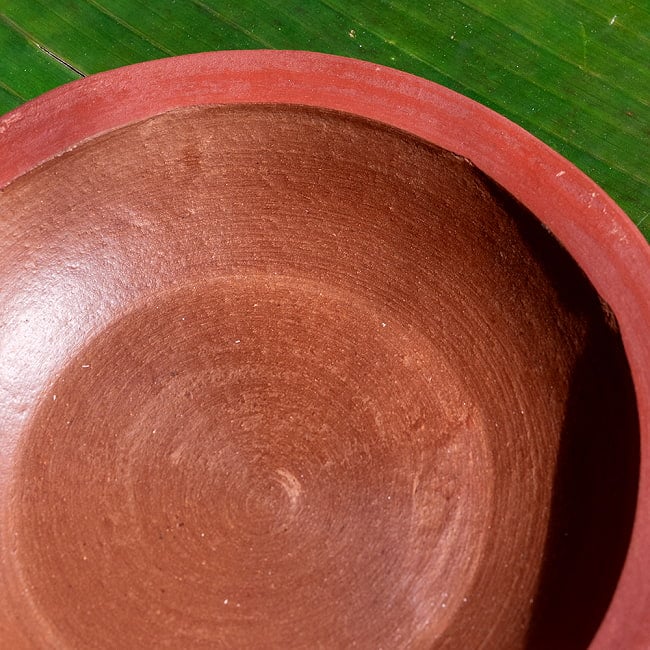 【3個セット】薄深皿 スリランカ伝統の素焼き食器 スーププレート テラコッタ製 直径：20.5cm程度 4 - 拡大写真です
