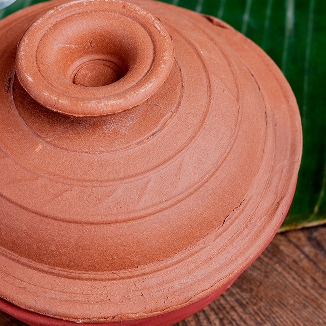 【3個セット】ワラン - スリランカ伝統の素焼き鍋 walang 蓋付き テラコッタ製 直径17.5cm程度 4 - 上からの写真です
