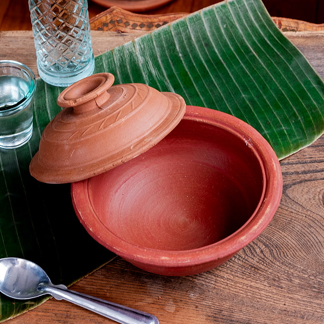 【3個セット】ワラン - スリランカ伝統の素焼き鍋 walang 蓋付き テラコッタ製 直径20.5cm程度 6 - 素朴な雰囲気の蓋が良いですね