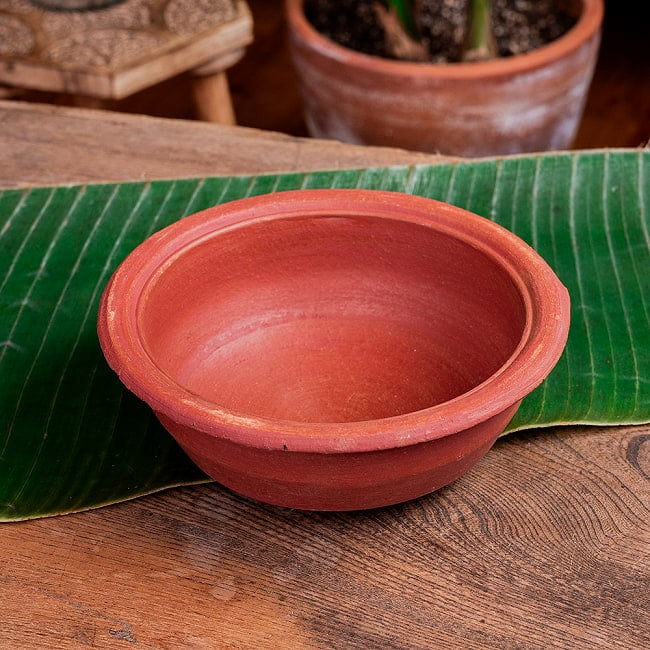 【3個セット】ワラン - スリランカ伝統の素焼き鍋 walang 蓋付き テラコッタ製 直径20.5cm程度 9 - お鍋の方の写真です