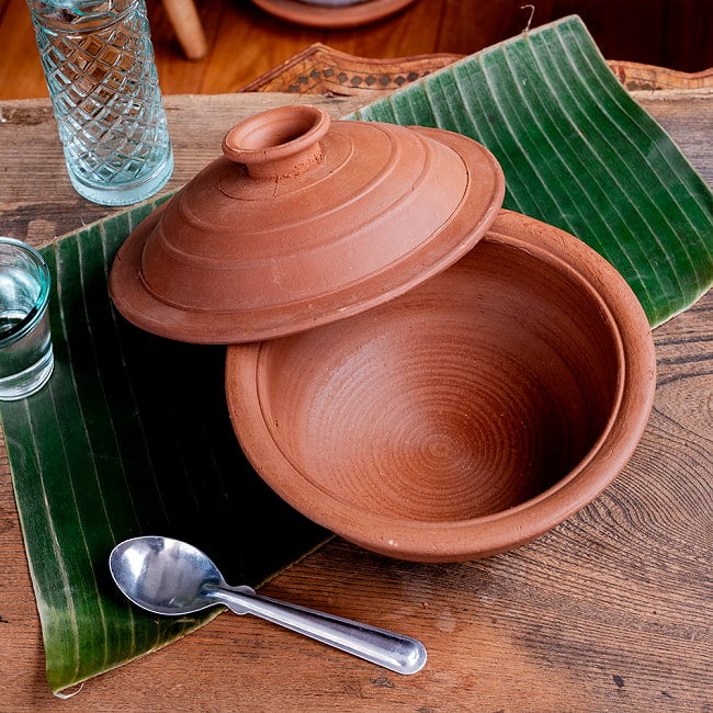 【3個セット】ワラン - スリランカ伝統の素焼き鍋 walang 蓋付き テラコッタ製 直径23.5cm程度 5 - 拡大写真です