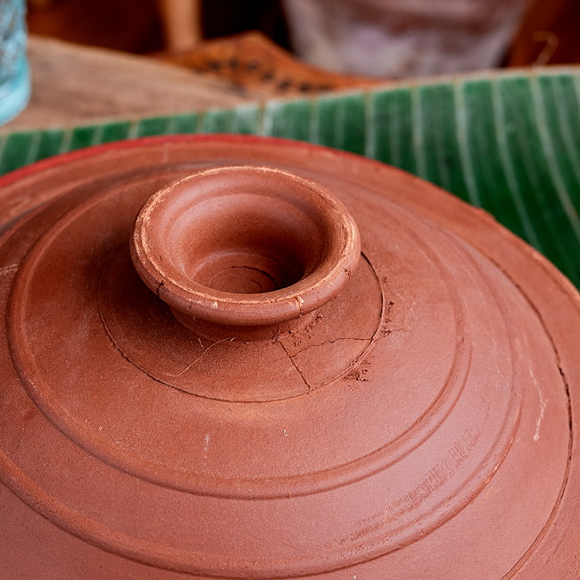 【3個セット】ワラン - スリランカ伝統の素焼き鍋 walang 蓋付き テラコッタ製 直径25cm程度 4 - 上からの写真です