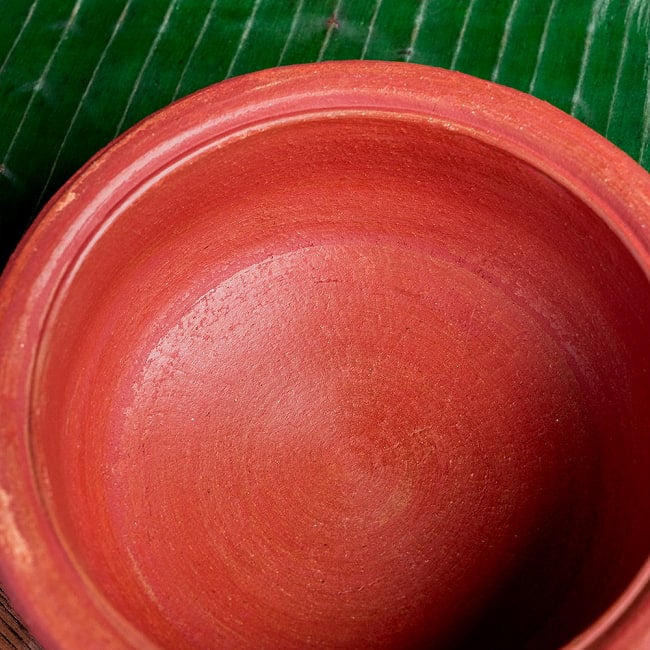 ワラン - スリランカ伝統の素焼き鍋 walang 蓋付き テラコッタ製 直径20.5cm程度 11 - 拡大写真です