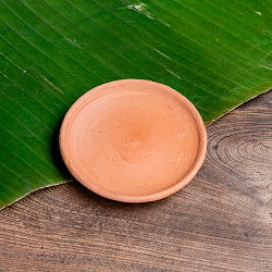 【10個セット】スリランカ伝統の素焼き小皿 テラコッタ製 直径：13cm程度 の写真