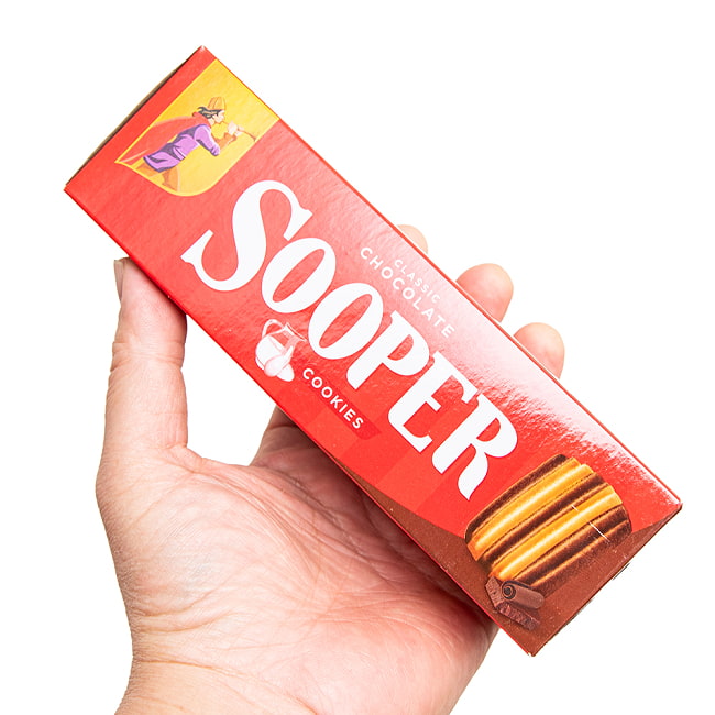 パキスタンのクッキー Sooper チョコレート 4 - これくらいのサイズ感になります。