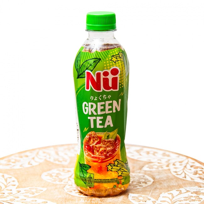 アジアの甘い緑茶 ジャスミン風味 - NU Green Tea Original 330mlの写真1枚目です。インドネシアからやってきた甘いアジアのお茶です。「りょくちゃ」とひらがなで書いてあるのがなんだかカワイイ！インドネシア,お茶,緑茶,アジアのドリンク,アジアンドリンク,NU