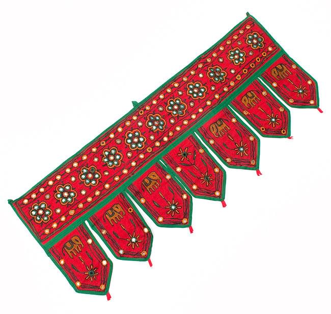 インドの飾りのれん - 赤【黒系刺繍】 の通販 - TIRAKITA.COM