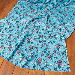【3個セット】〔1m切り売り〕伝統息づく南インドから　昔ながらの更紗模様布〔約105cm〕水色系の写真