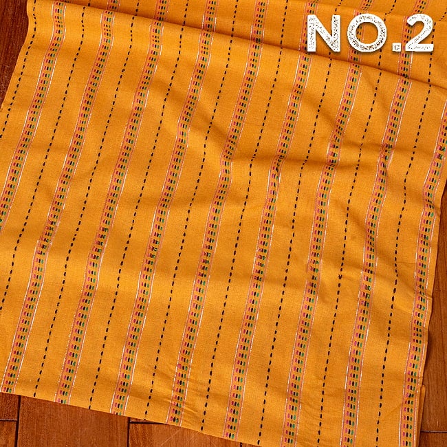 〔各色あり〕〔1m切り売り〕南インドのシンプル・ストライプコットン布〔幅約110cm〕 11 - No.2：オレンジ系