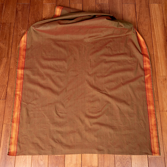 〔各色あり〕〔1m切り売り〕南インドのシンプルコットン布　シャンブレー〔幅約111cm〕 2 - 1m単位で、ご注文個数に応じた長さでお送りいたします。横幅100cm以上ある大きな布なので、たっぷり使えます。