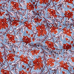 【5個セット】〔1m切り売り〕カンタ刺繍がかわいい　ボタニカルデザインの布　水色系〔幅約114cm〕の写真
