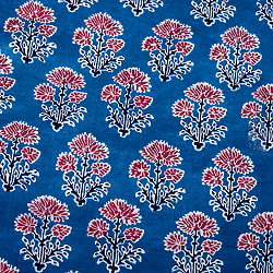 【5個セット】〔1m切り売り〕インドの伝統息づく　昔ながらのインディゴ藍染　ボタニカルデザイン布　ネイビー系〔幅約110cm〕の写真