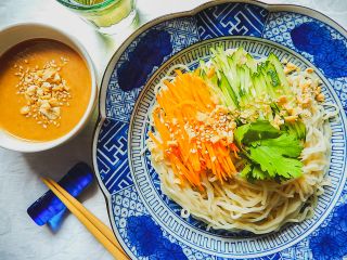 台湾風涼麺の画像