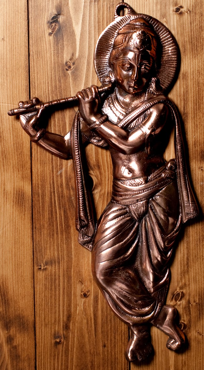 壁掛けタイプ〕インドの神様ウォールハンギング 笛を奏でる クリシュナ〔53cm〕 の通販[送料無料]