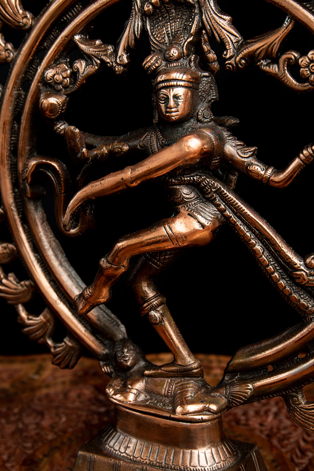 最前線の 踊るシヴァ神 ヒンドゥー教彫刻置物神話インド宗教ヒンズー教