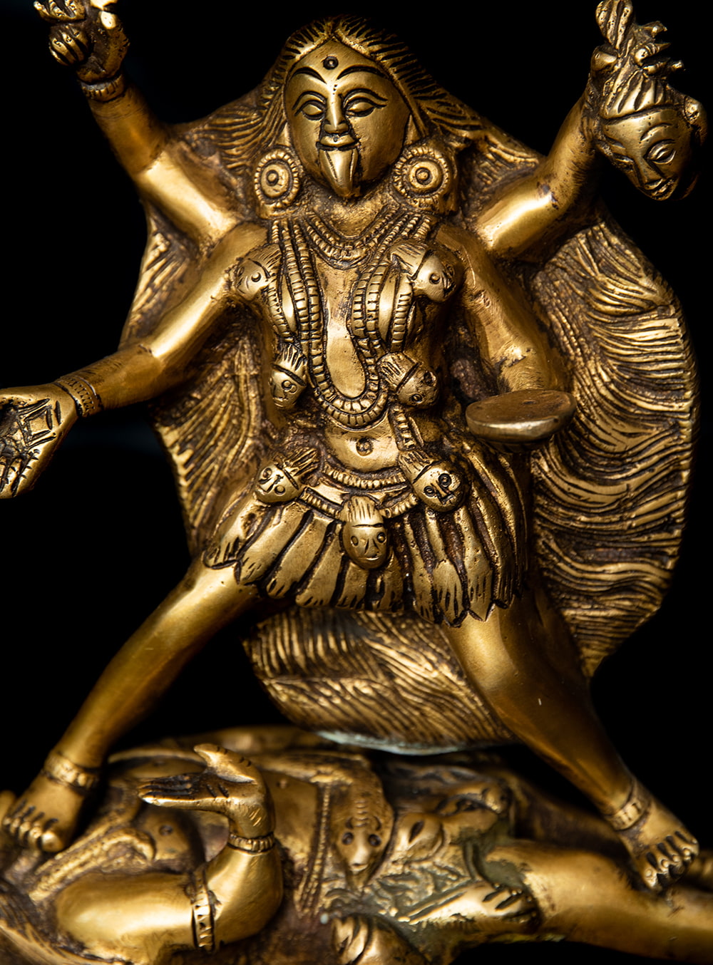 シヴァ神の腹の上で踊るカーリー[20cm] の通販[送料無料] - TIRAKITA.COM