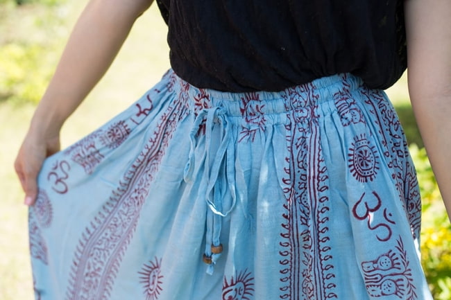 ラムナミフレアースカート 5 - ウエストはゴムでとても楽ちん。さらっとしていてとても履きやすいです。
